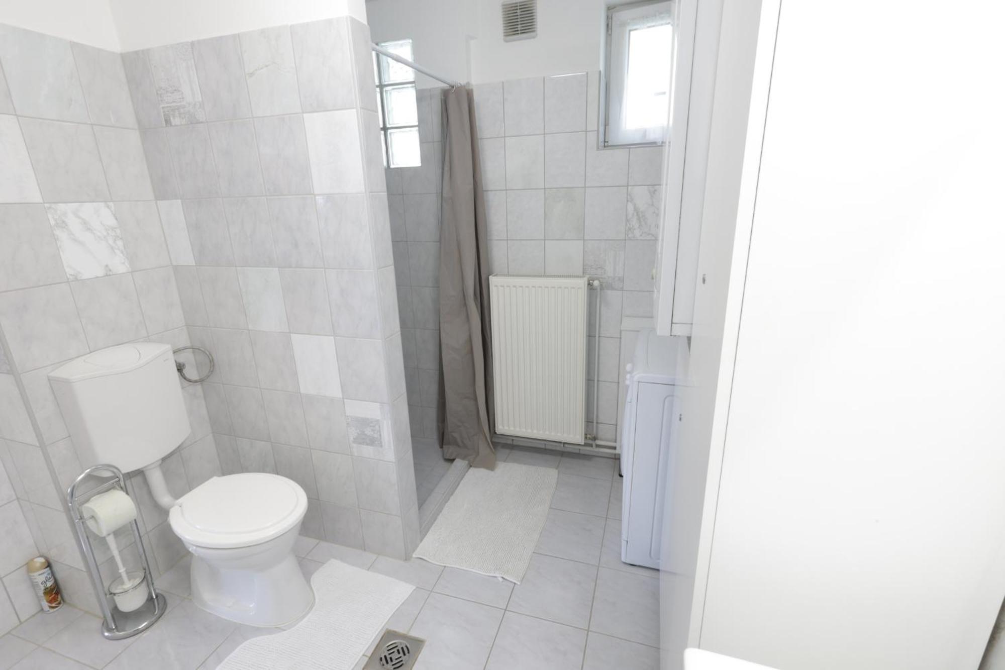 Stardust Apartman Печ Екстер'єр фото