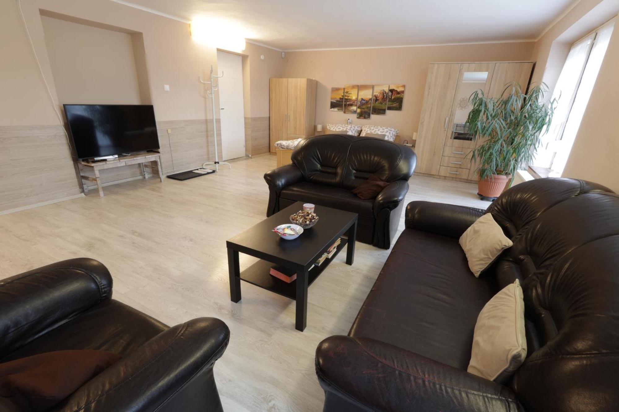 Stardust Apartman Печ Екстер'єр фото